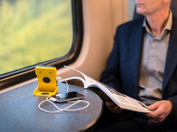 Waka Waka Powerbank cadeau voor hem